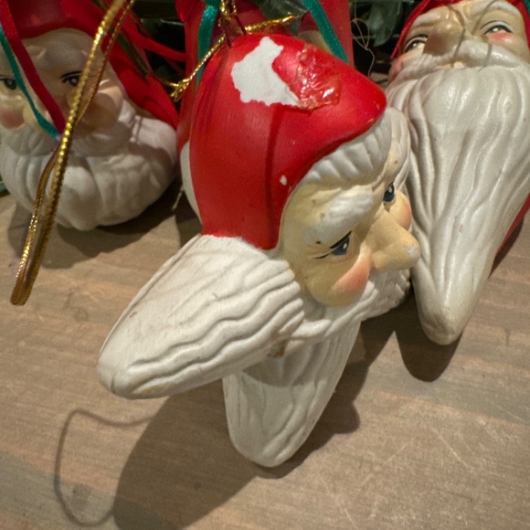 Set Of 7 Vintage Ceramic Santa Christmas Ornaments - Picture 7 of 7